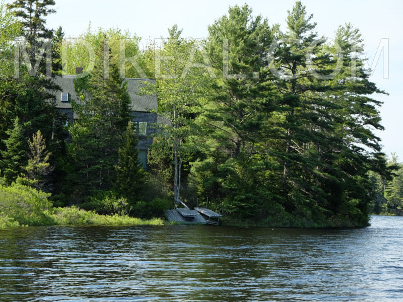 Cabin on the Pond